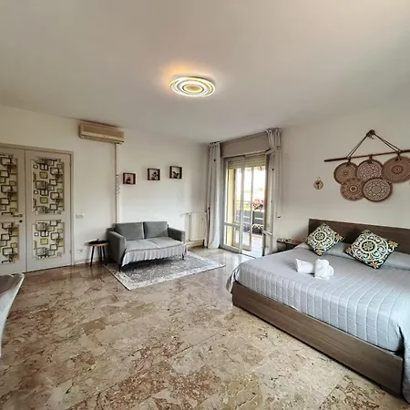 Venezia Visualizza * 梅斯特雷