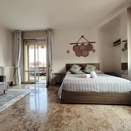 아파트 Venezia Visualizza *